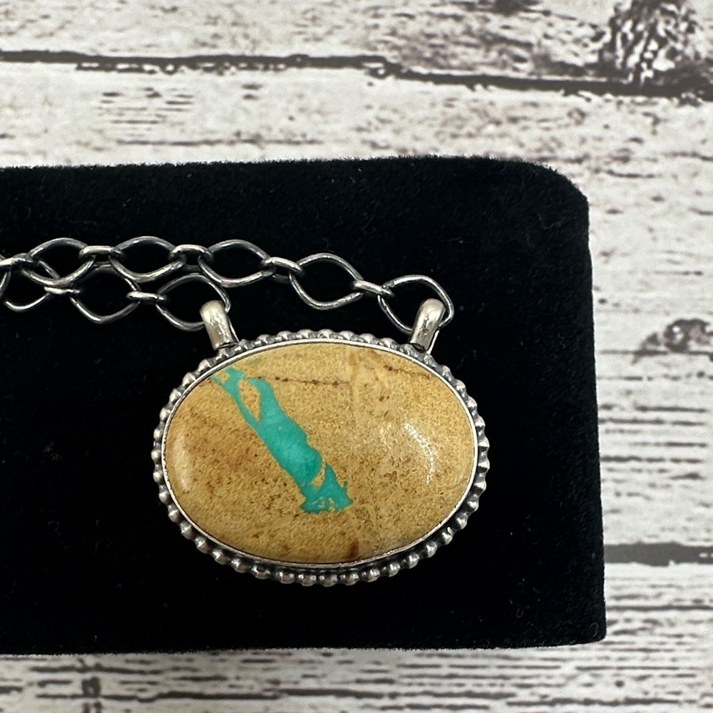 Bolder Turquoise Stone Oval  Necklace Women Jewelry